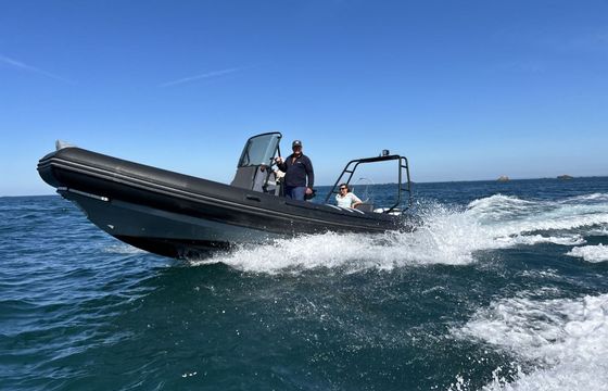 RIB Zodiac 750pro 200hp