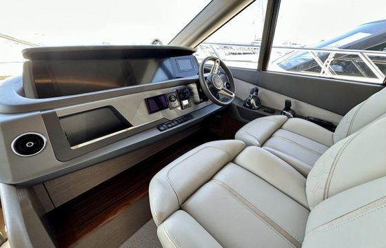 Motor yacht Princess Flybridge 55 1800hp