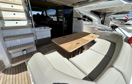 Motor yacht Princess Flybridge 55 1800hp