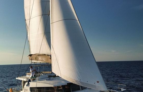 Catamaran Bali - Catana 4.2 12.75m