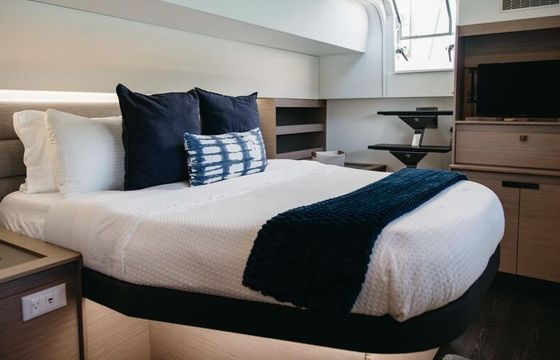 Catamaran Fountaine Pajot Aura 51 15.5m