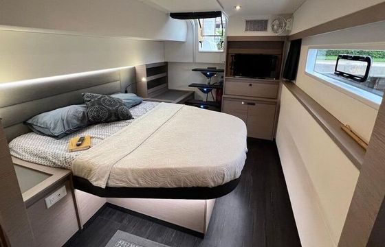 Catamaran Fountaine Pajot Aura 51 15.5m