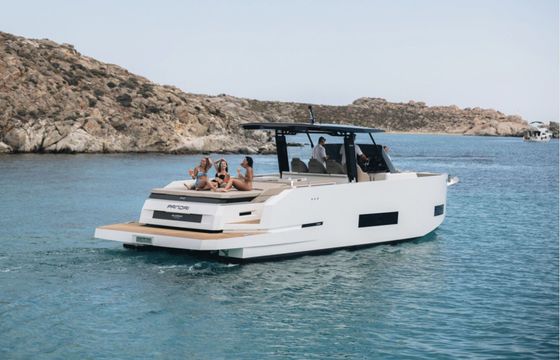 Motorboat De Antonio D42 1050hp
