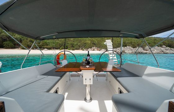 Sailboat Bavaria Cruiser 46ft 14.27m