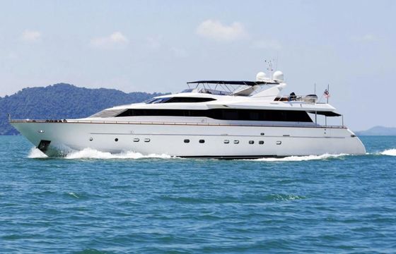 Motor yacht Falcon 106ft 2280hp