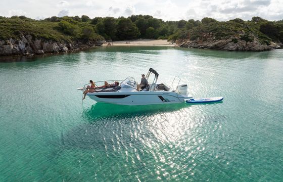 Motorboat Beneteau Flyer 8 Sundeck 350hp