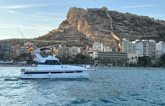 Motorboat Doqueve 360 11 metros 460hp