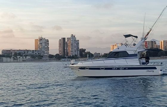 Motorboat Doqueve 360 11 metros 460hp