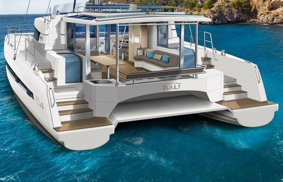 Catamaran Bali 5.4 16.8m