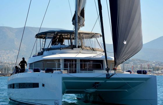 Catamaran Bali 5.4 16.8m