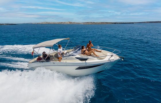 Motorboat Cranchi Endurance 30 350hp