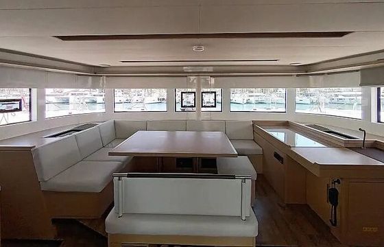 Catamaran Lagoon-Bénéteau Lagoon 51 - 6 cab. 15.35m