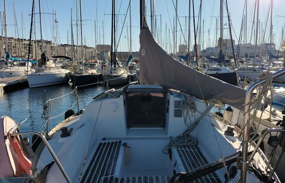 Sailboat JEANNEAU Sun dream 28 9m