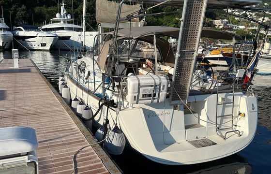 Sailboat Beneteau Oceanis 40 12m