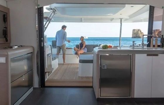 Catamaran Fountaine Pajot ELBA 45 13.45m