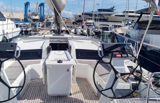 Sailboat Beneteau Oceanis 46.1 14m