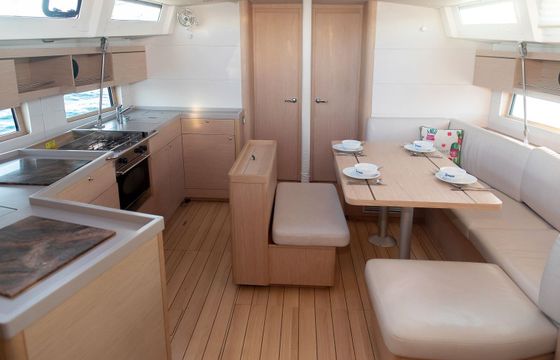 Sailboat Beneteau Oceanis 46.1 14.6m