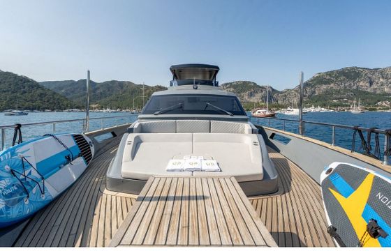 Motor yacht 2010 Falcon86s 800hp