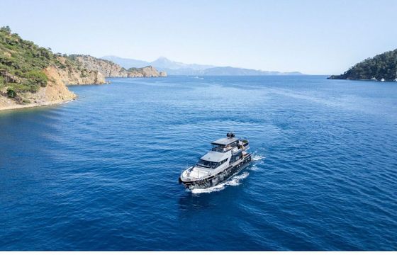 Motor yacht 2010 Falcon86s 800hp