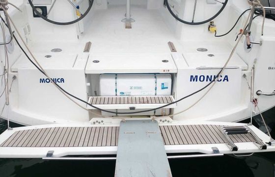 Sailboat BENETEAU OCEANIS 38 11.59m