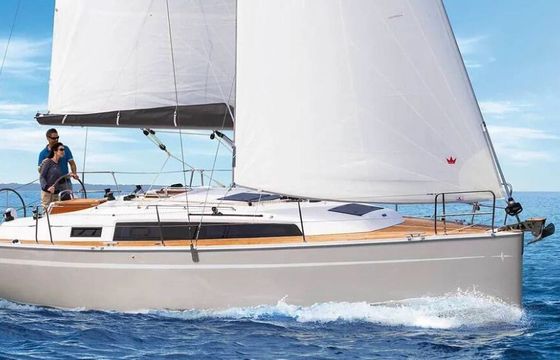 Sailboat Bavaria Bavaria 34 Cruiser 9.99m