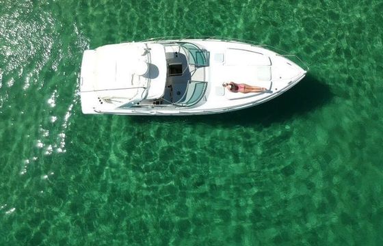 Motor yacht Formula 35ft 700hp