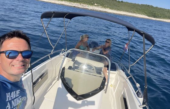 Motorboat Salmeri Calypso 130hp