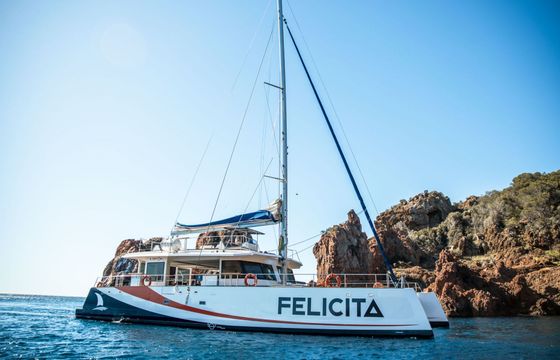 Catamaran Day one 70 22m