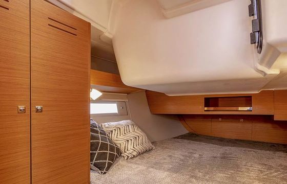 Sailboat DUFOUR 390 Grand Large 11.93m