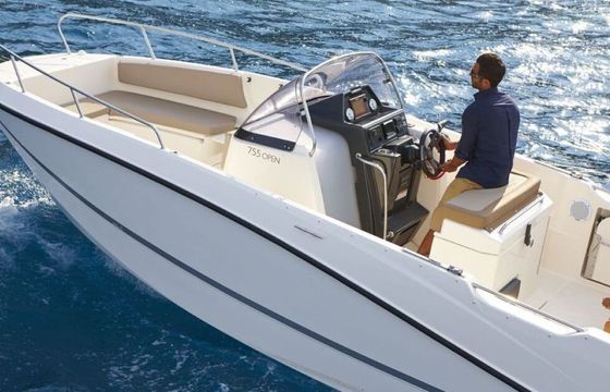 Motorboat Quicksilver Activ 755 Open 300hp