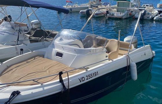 Motorboat Jeanneau Cap Camarat 6.5 Wa 150hp