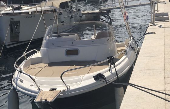 Motorboat Jeanneau Cap Camarat 6.5 Wa 150hp