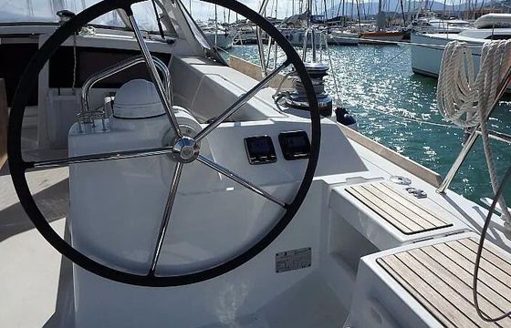Sailboat BENETEAU OCEANIS 48 14.6m