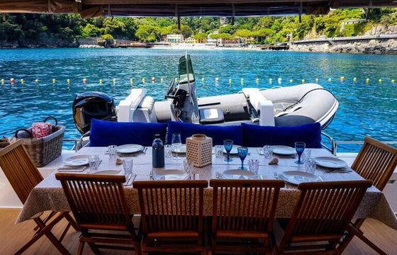 Catamaran Fountaine Pajot Ipanema 58 17.8m