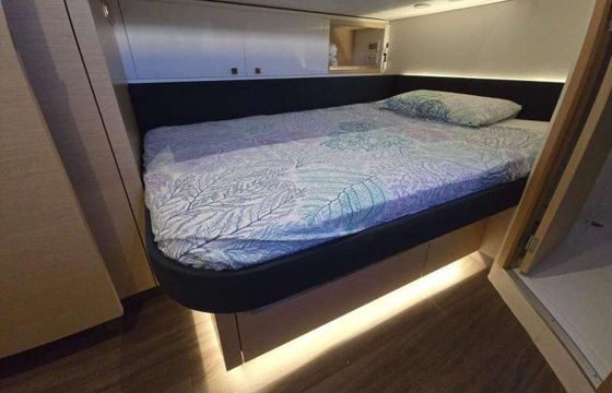 Catamaran Fountaine Pajot Ipanema 58 17.8m