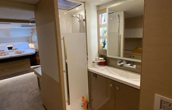 Catamaran Fountaine Pajot Ipanema 58 17.8m