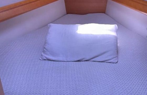 Sailboat Jeanneau Sun Odyssey 439 13.4m