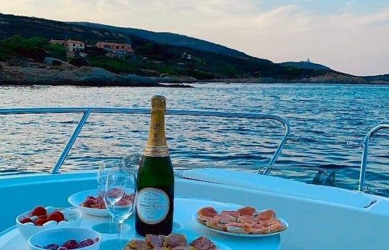 Motorboat Jeanneau Cap Camarat 6.5 Cc 150hp