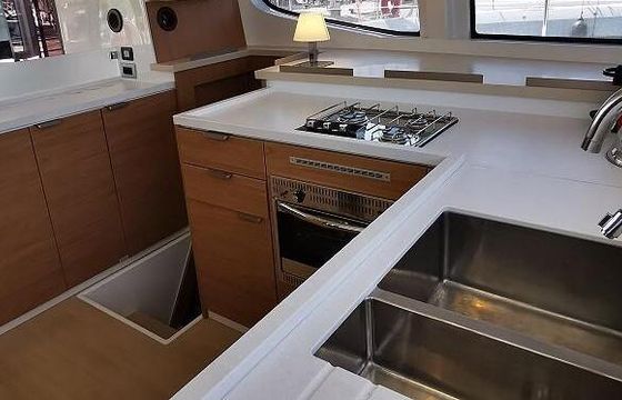 Catamaran Catana Group Bali 4.4 - 4 + 1 cab. 13m