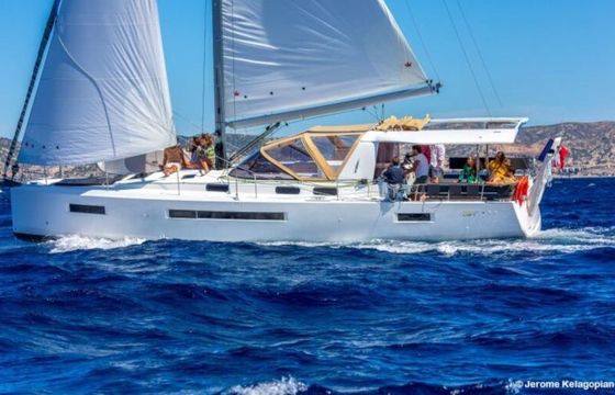 Sailboat Sun Loft 47 /7cab 14m