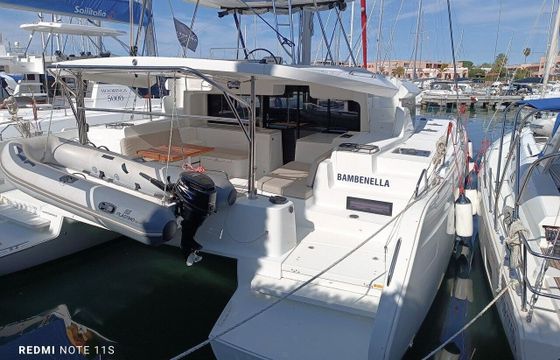 Catamaran Lagoon-Bénéteau Lagoon 46 - 4 + 1 cab. 13m