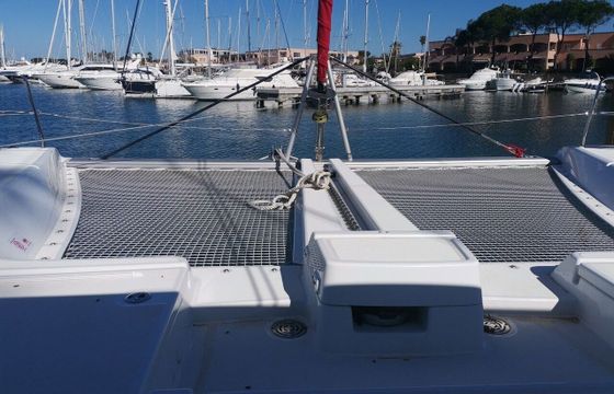 Catamaran Lagoon-Bénéteau Lagoon 46 - 4 + 1 cab. 13m