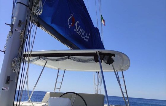 Catamaran Lagoon-Bénéteau Lagoon 46 - 4 + 1 cab. 13m