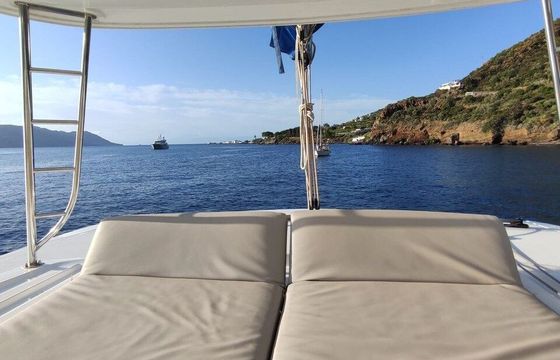 Catamaran Lagoon-Bénéteau Lagoon 46 - 4 + 1 cab. 13m