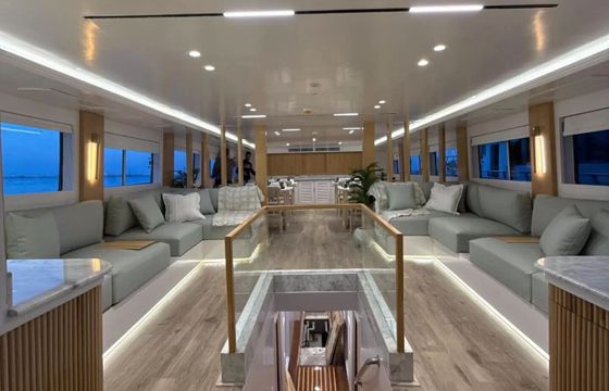 Motor yacht Lagoon Lagoon 400 1600hp