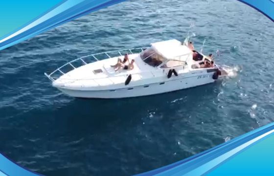 Motorboat Ferretti Estate 38 320hp