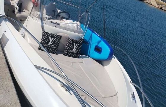 Motorboat Quicksilver 635 Commander 115hp