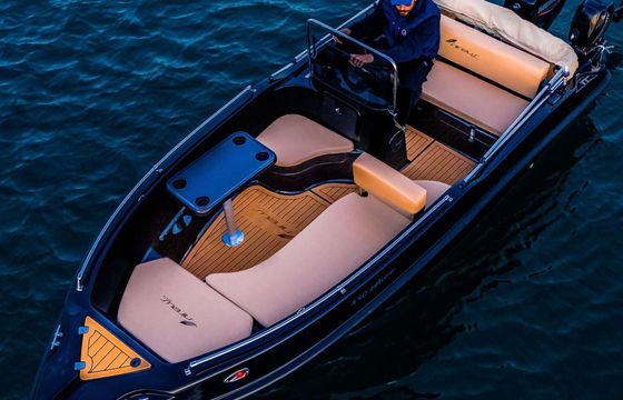 Boat without licence  SANTORINI PREMIUM BLACK 40hp
