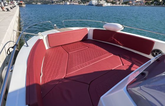 Motorboat Atlantic Marine Open 750 300hp