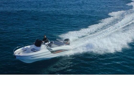 Motorboat BENETEAU 6.6 FLYERDECK 150hp